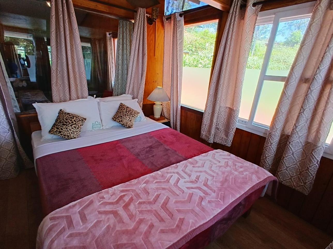De Rock Jungle Living Resort Coonoor Kültér fotó